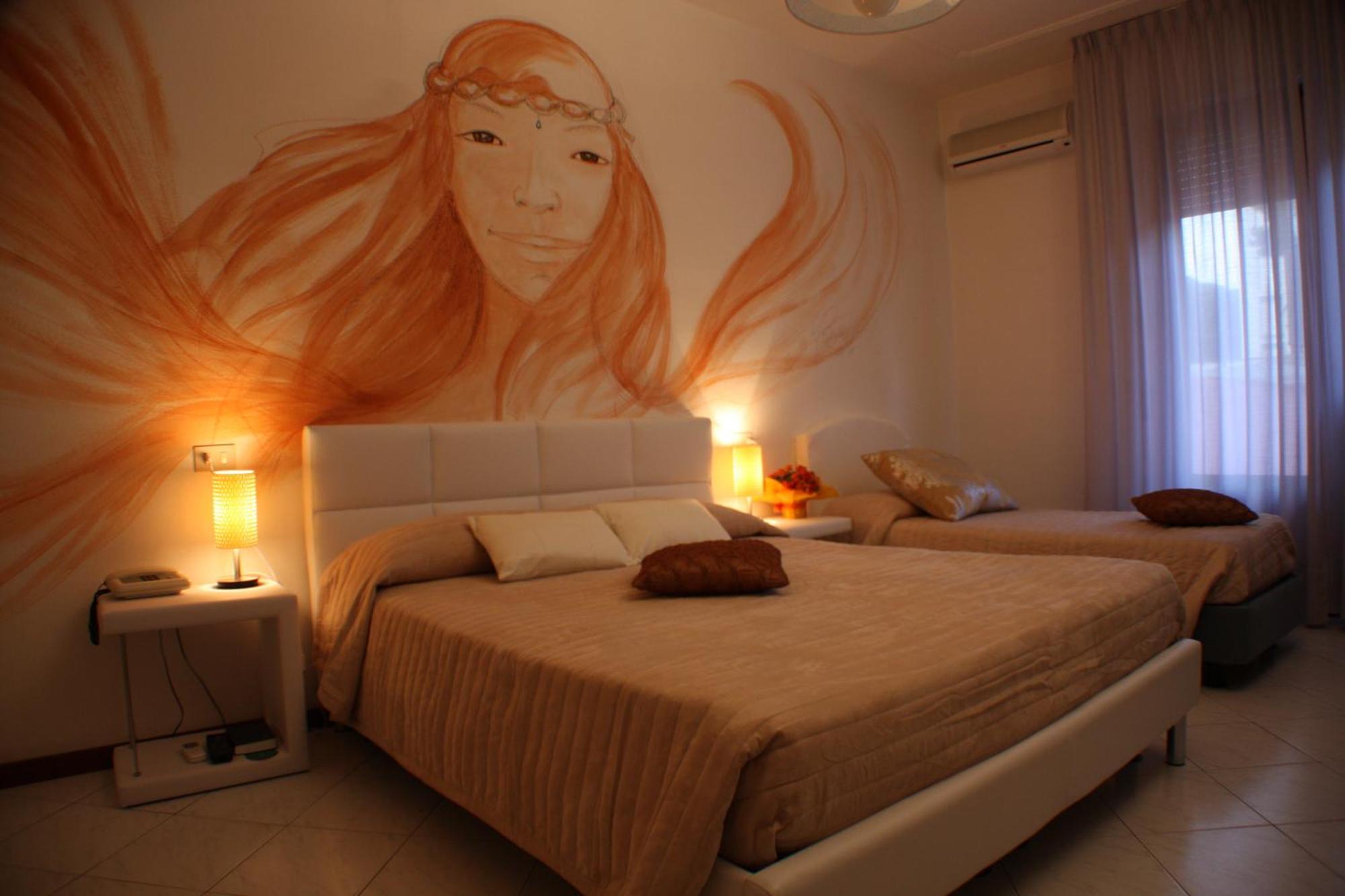 לידו דליי אסטנסי Hotel Julia מראה חיצוני תמונה