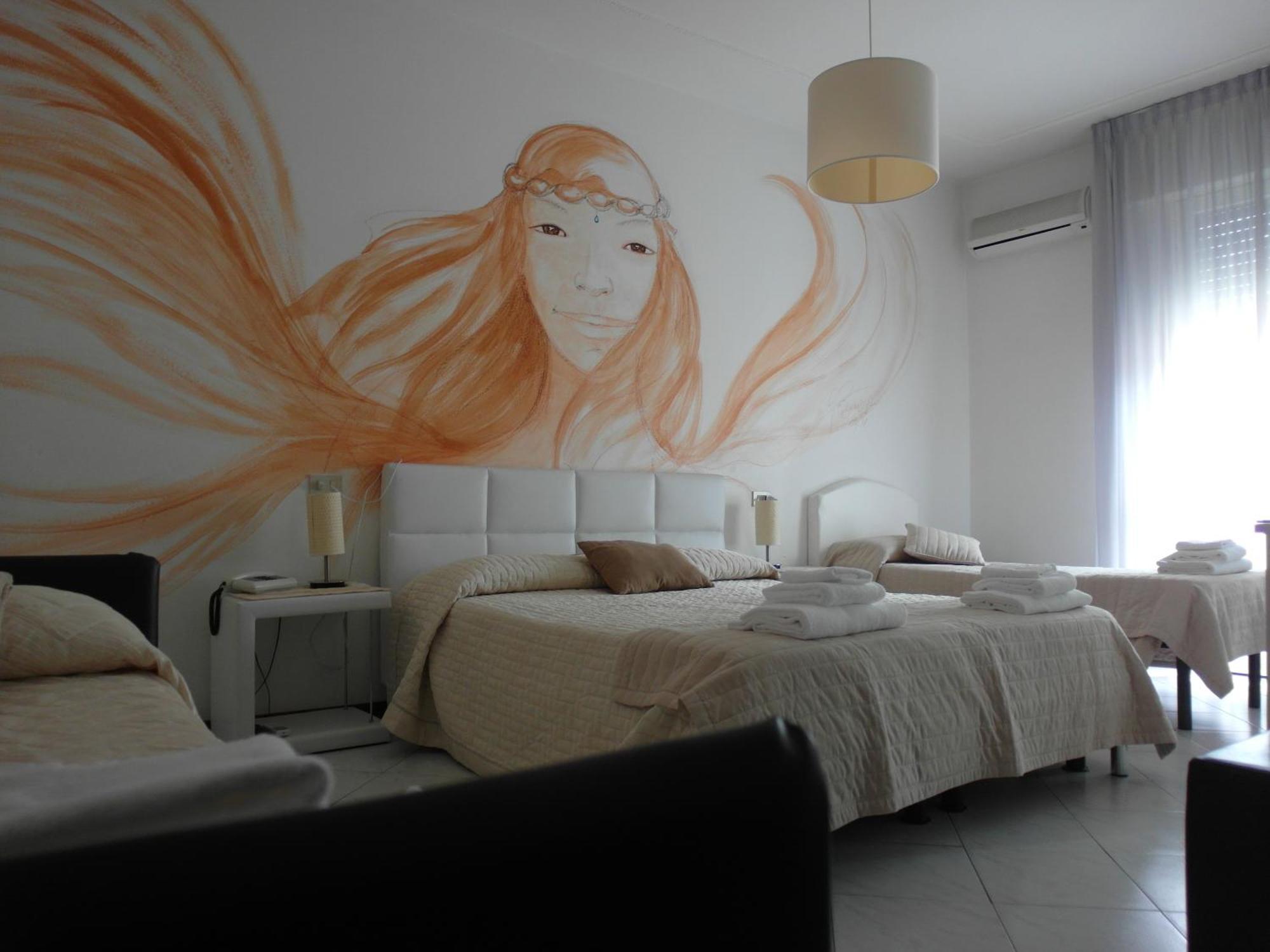 לידו דליי אסטנסי Hotel Julia מראה חיצוני תמונה